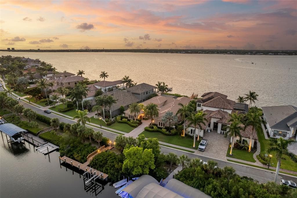 4015 HAWK ISLAND DRIVE 2