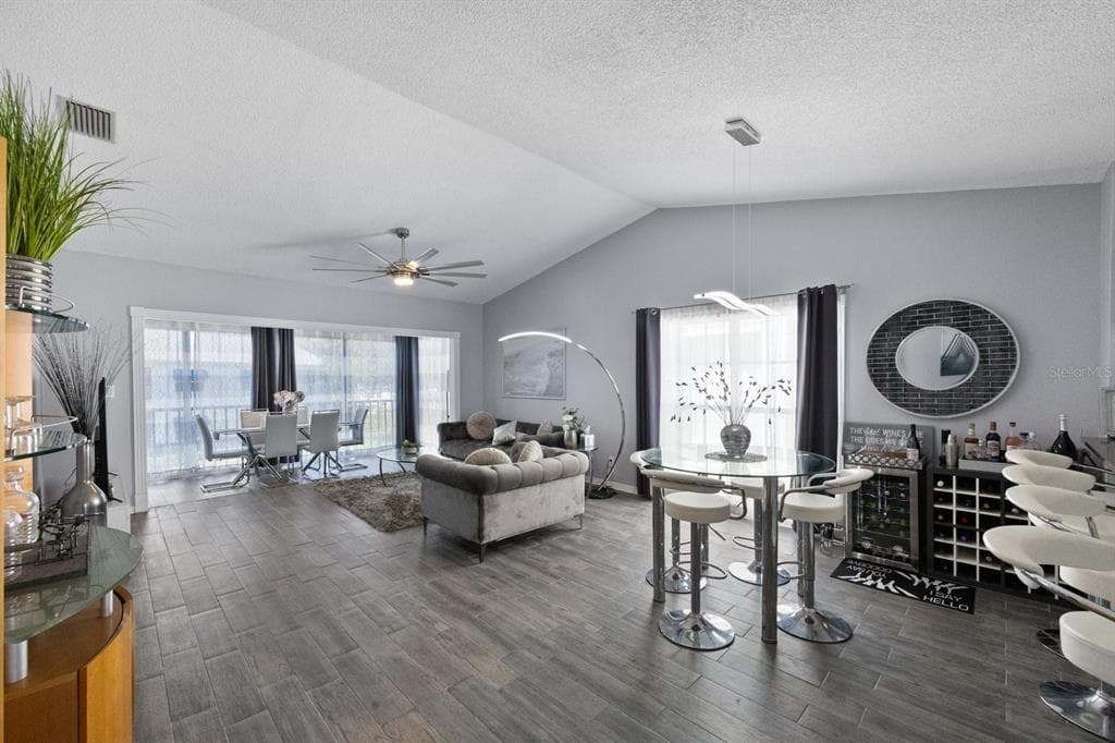 11600 SHIPWATCH DRIVE 1417 photo 8