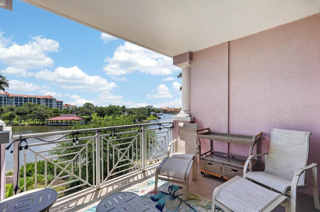 102 YACHT HARBOR DRIVE 378 photo 16