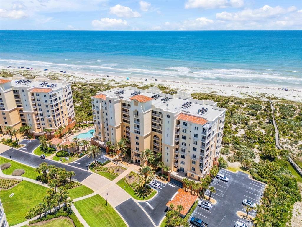 253 MINORCA BEACH WAY #604 2