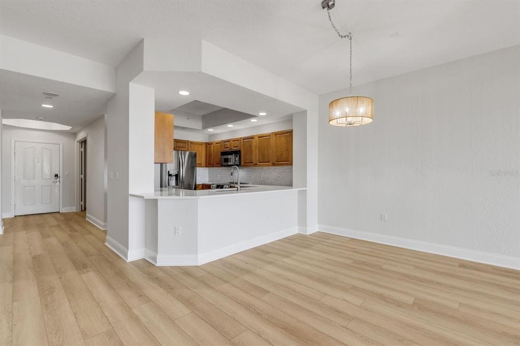 253 MINORCA BEACH WAY 604 photo 13