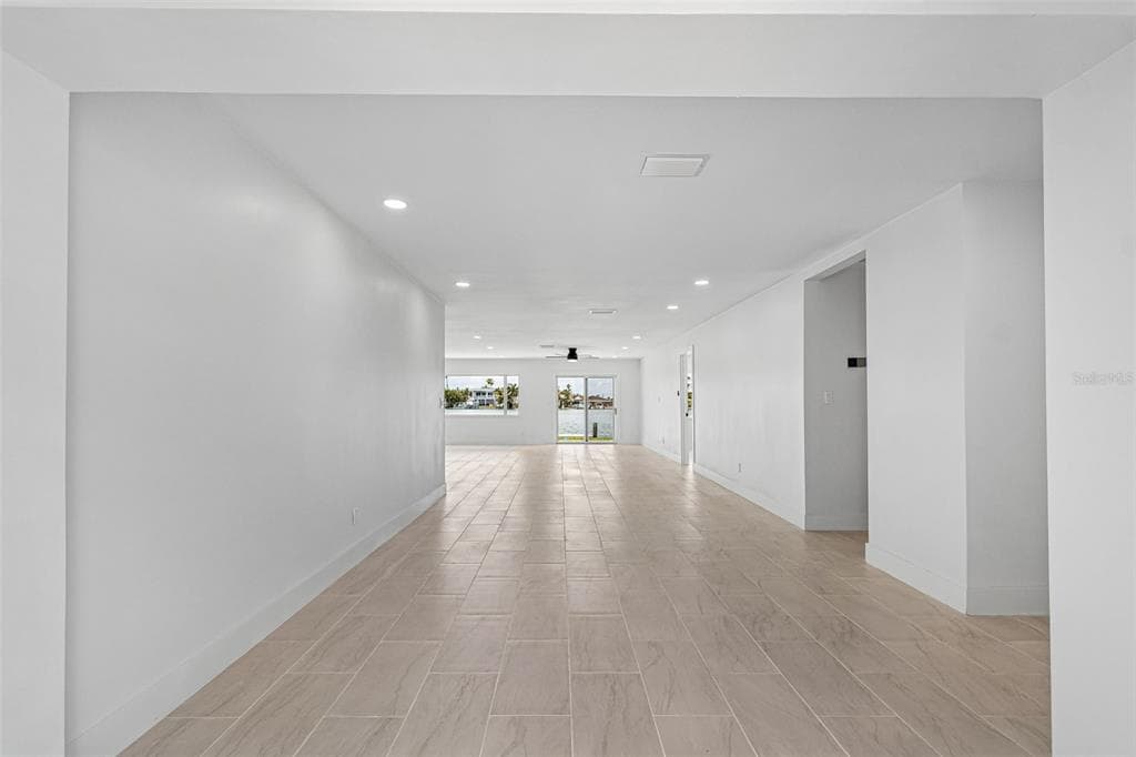 10238 TARPON DRIVE 4