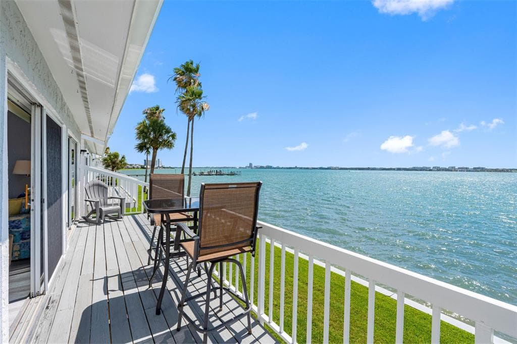 1401 GULF BOULEVARD 212 photo 22