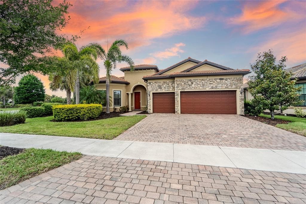 5700 SWEET LEAF WAY photo 1