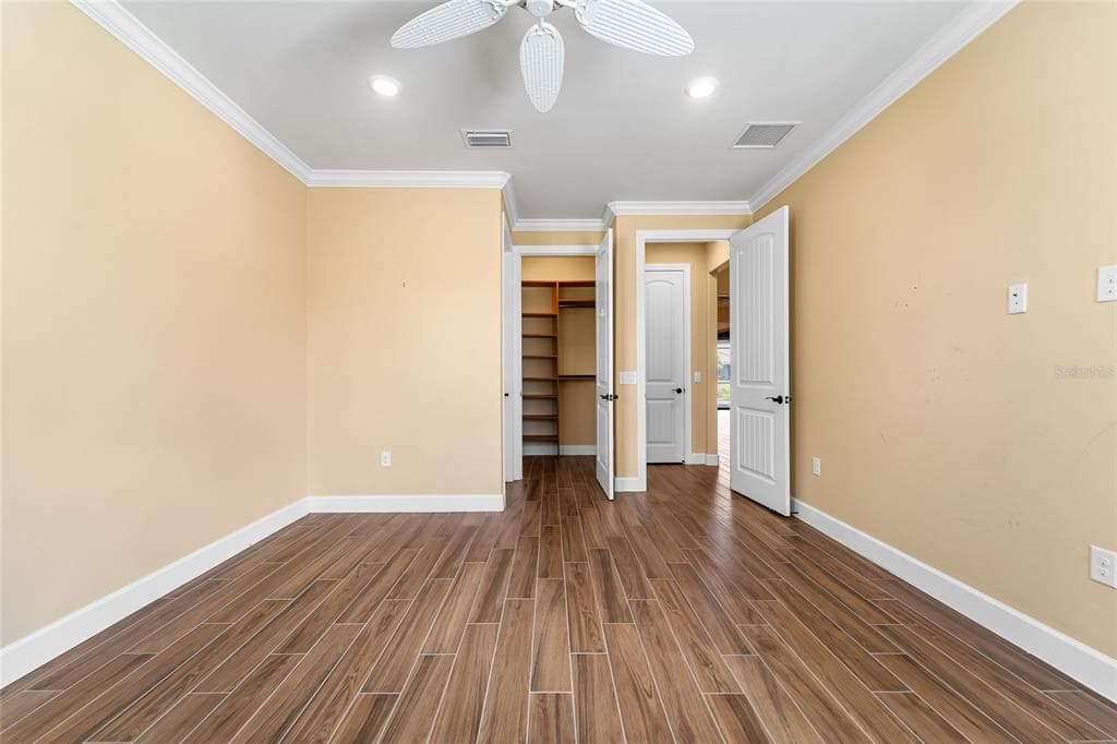 5700 SWEET LEAF WAY photo 18