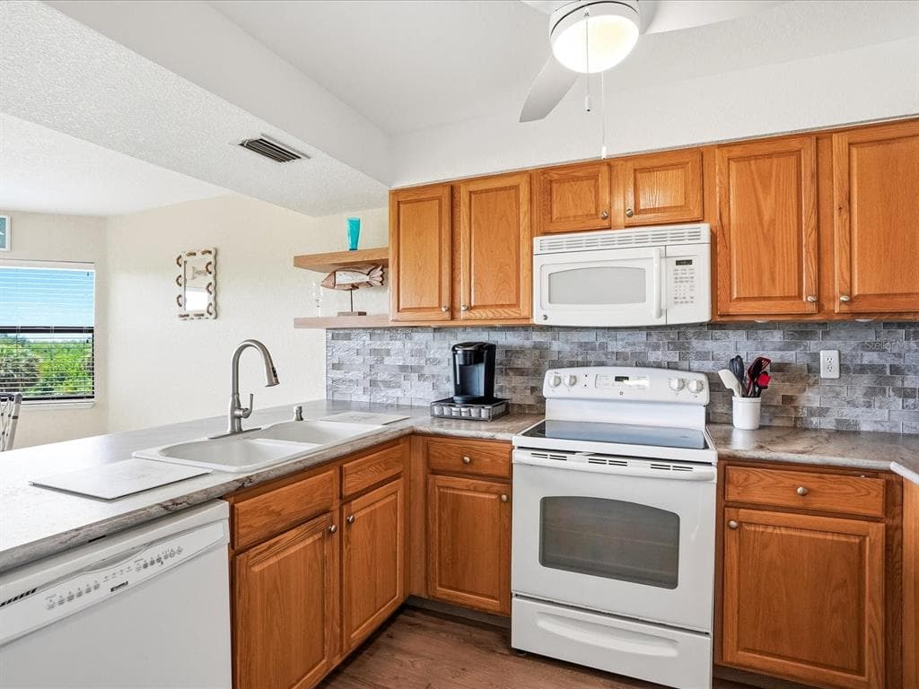 23465 HARBORVIEW ROAD 235 photo 12