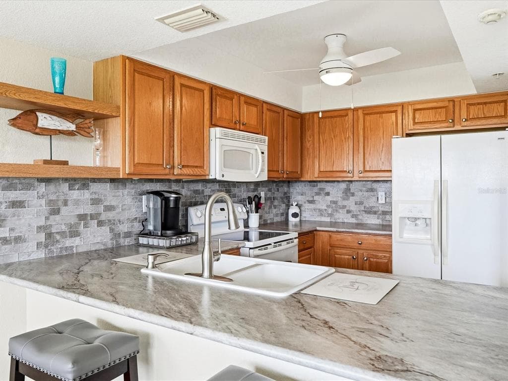 23465 HARBORVIEW ROAD 235 photo 11