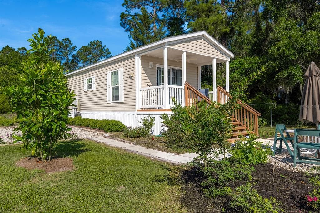 588 S COUNTY ROAD 21 2