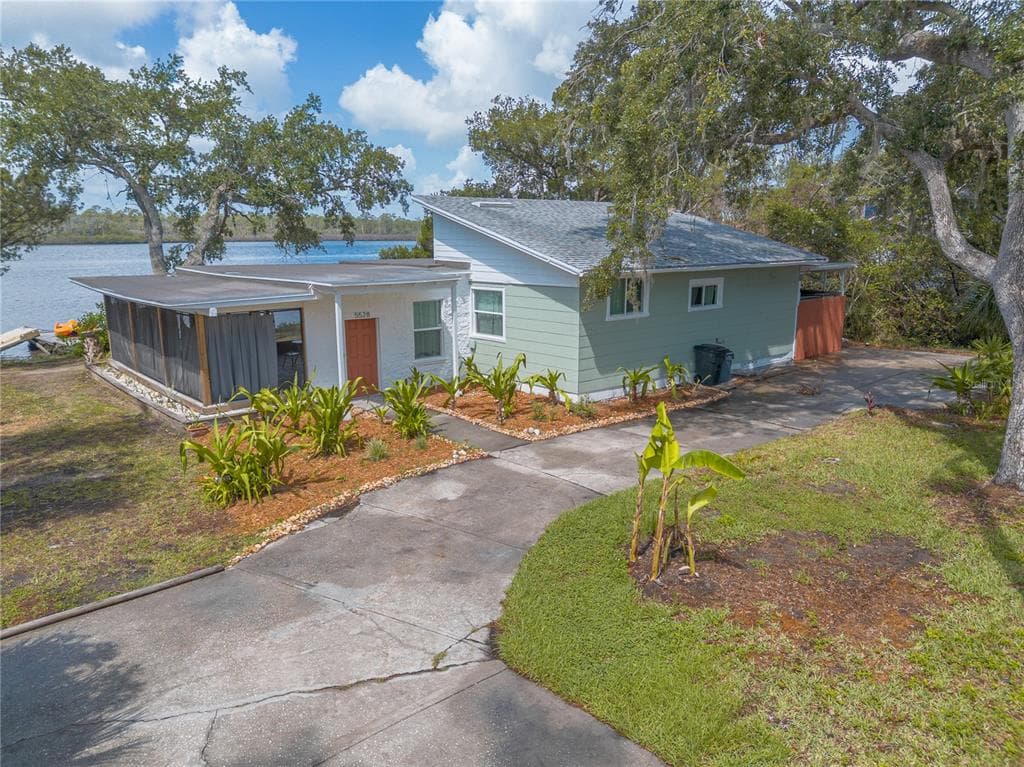 5528 W BAYSHORE DRIVE 2