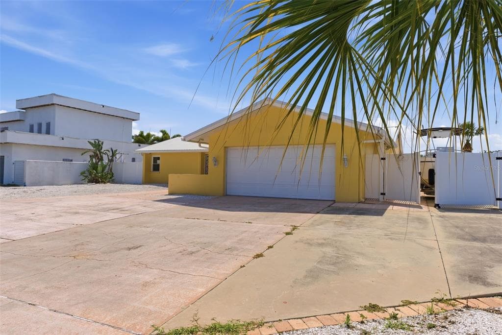 1421 SEA GULL DRIVE S 3