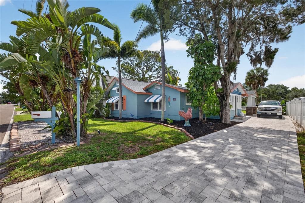 6202 RIVER ROAD 2