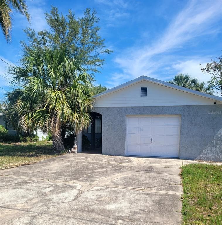 4011 CENTAVO COURT photo 15