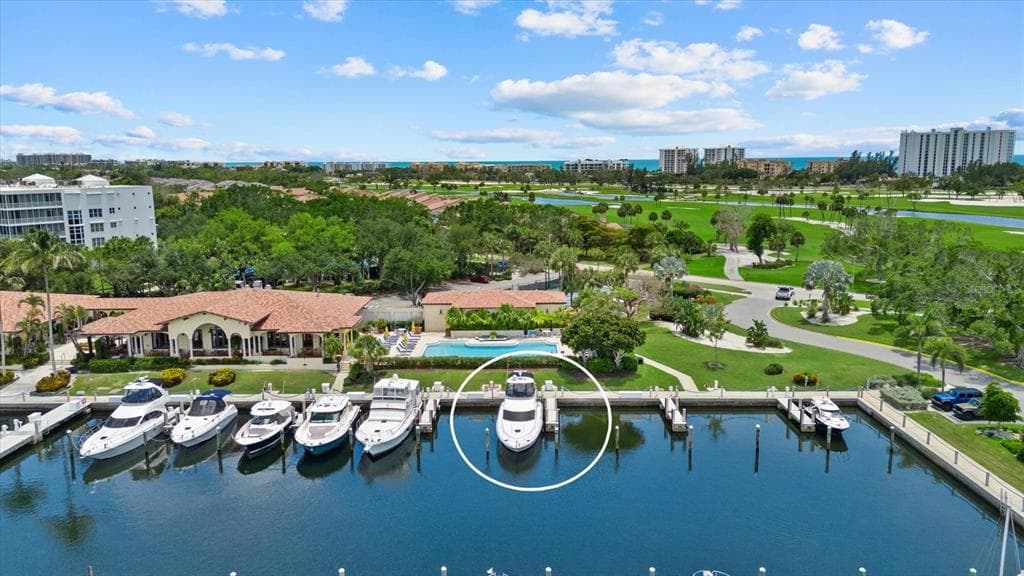 2600 HARBOURSIDE DRIVE #H06 3