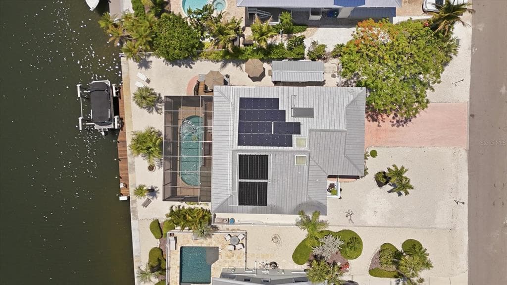 517 KUMQUAT DRIVE 3