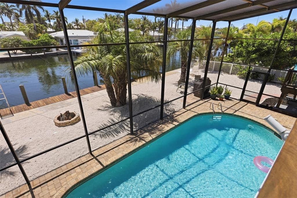 517 KUMQUAT DRIVE 4