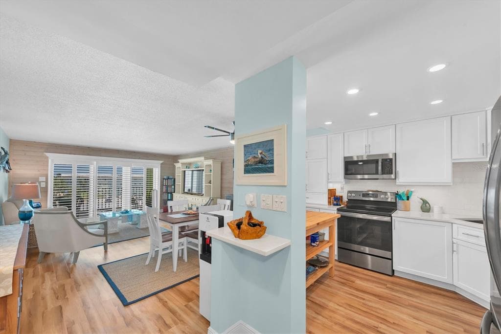 420 64TH AVENUE 402E photo 12