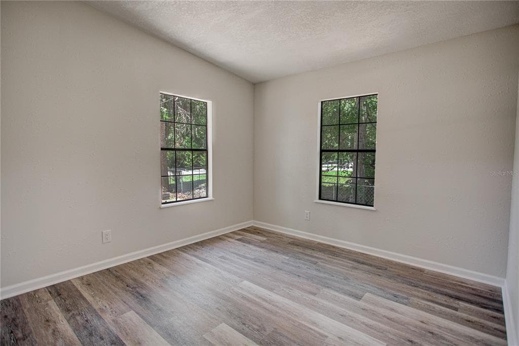 118 WATERWAY DRIVE photo 16