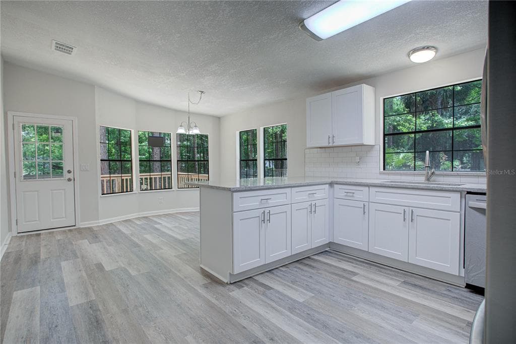 118 WATERWAY DRIVE photo 25