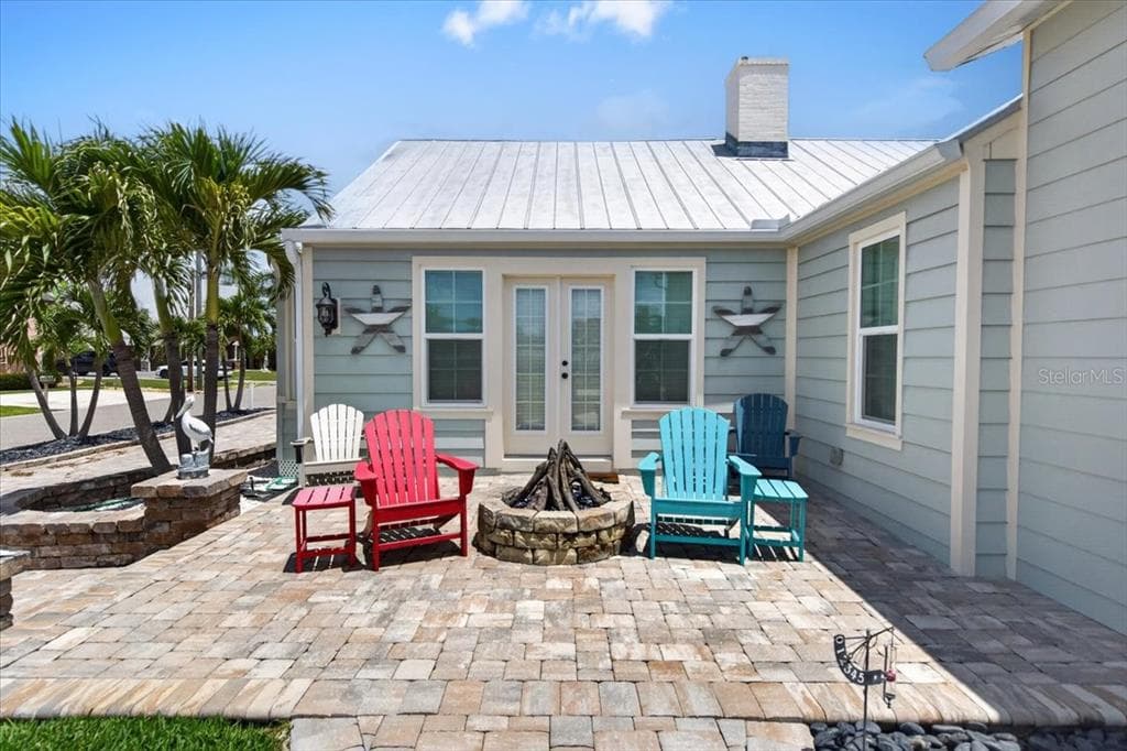 216 SUNRISE DRIVE 5