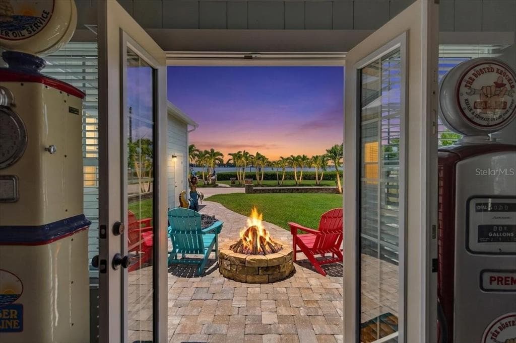 216 SUNRISE DRIVE 4
