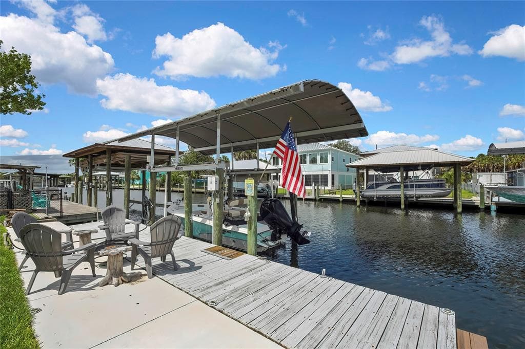 2630 N COMANCHE POINT 1