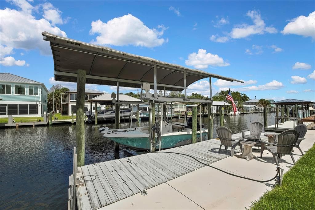 2630 N COMANCHE POINT photo 21