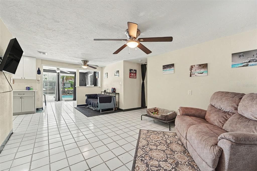 13714 ALLYN DRIVE 5