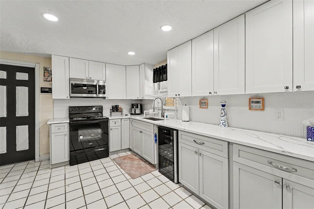 13714 ALLYN DRIVE photo 8