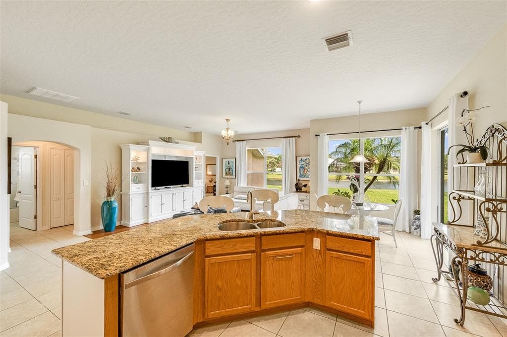 241 DEVLIN COURT photo 14