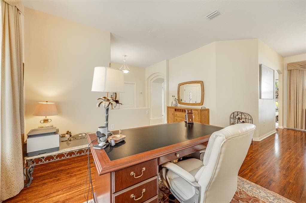 241 DEVLIN COURT photo 8