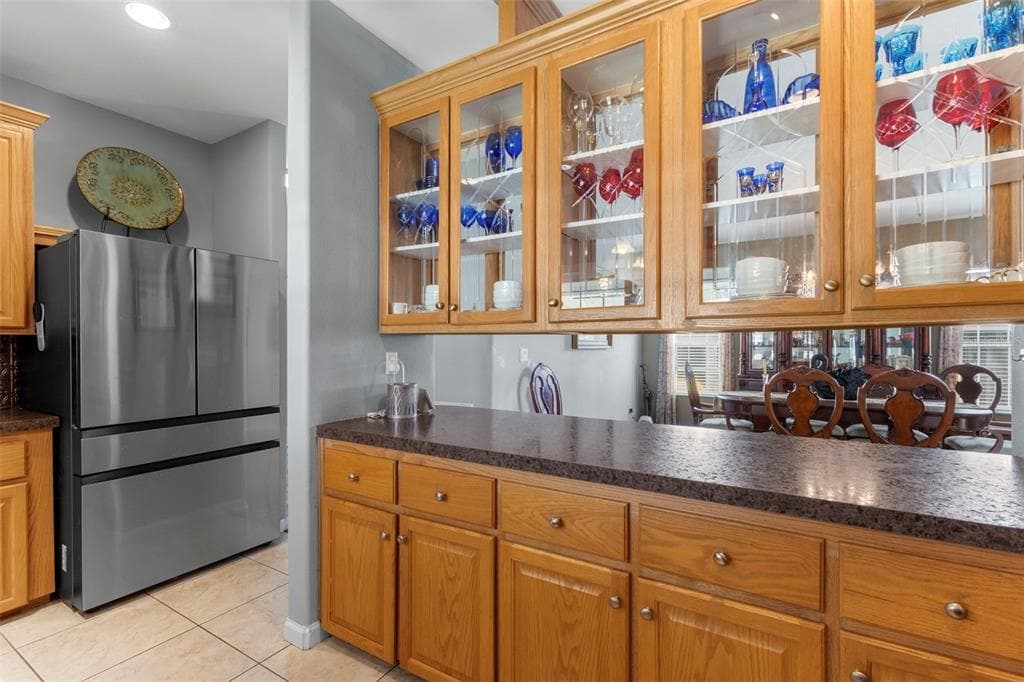 124 AMERICANA COURT NE 214 photo 15