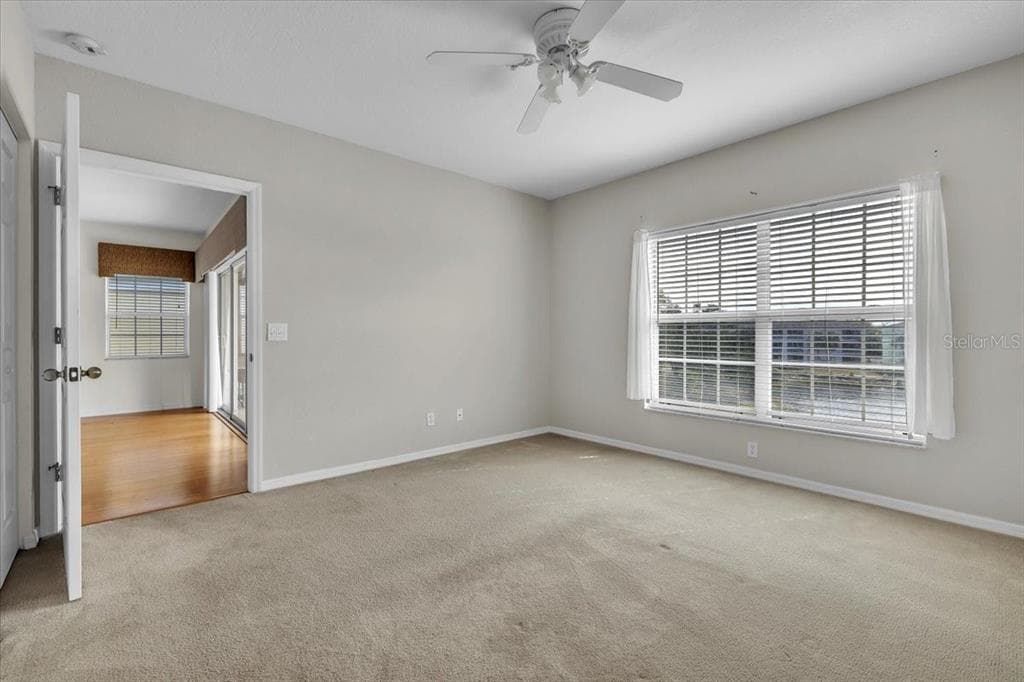 19335 WATER OAK DRIVE 301 photo 24