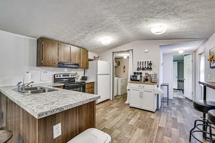 5185 S ALLIGATOR PLACE 4