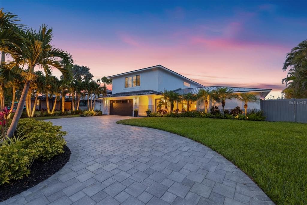 813 IDLEWILD WAY 5