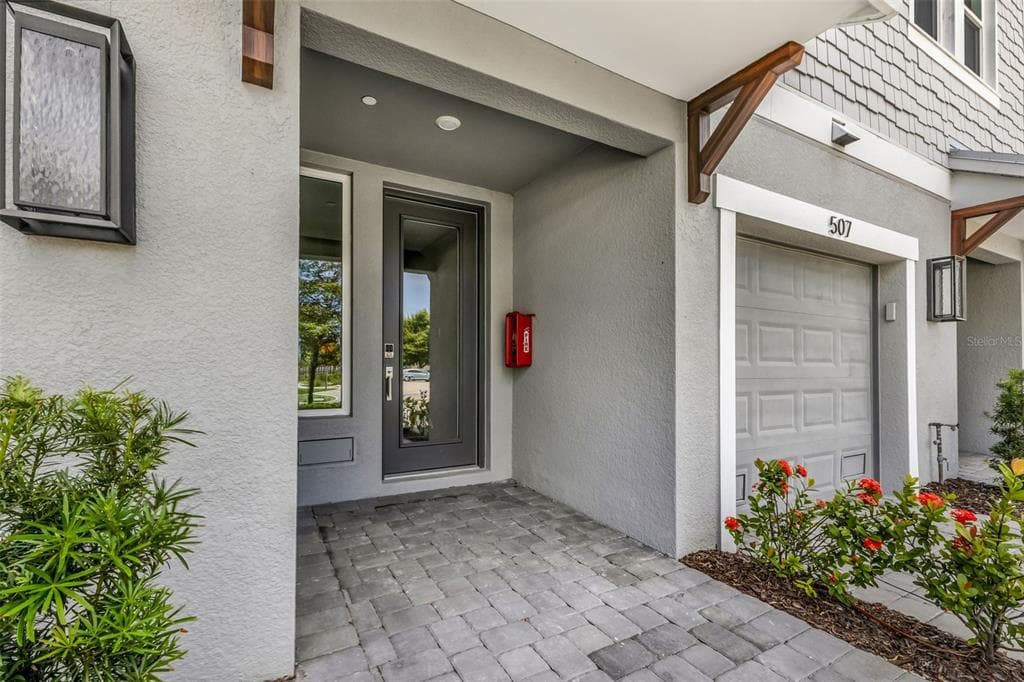 1617 SEAHAVEN DRIVE #506 3