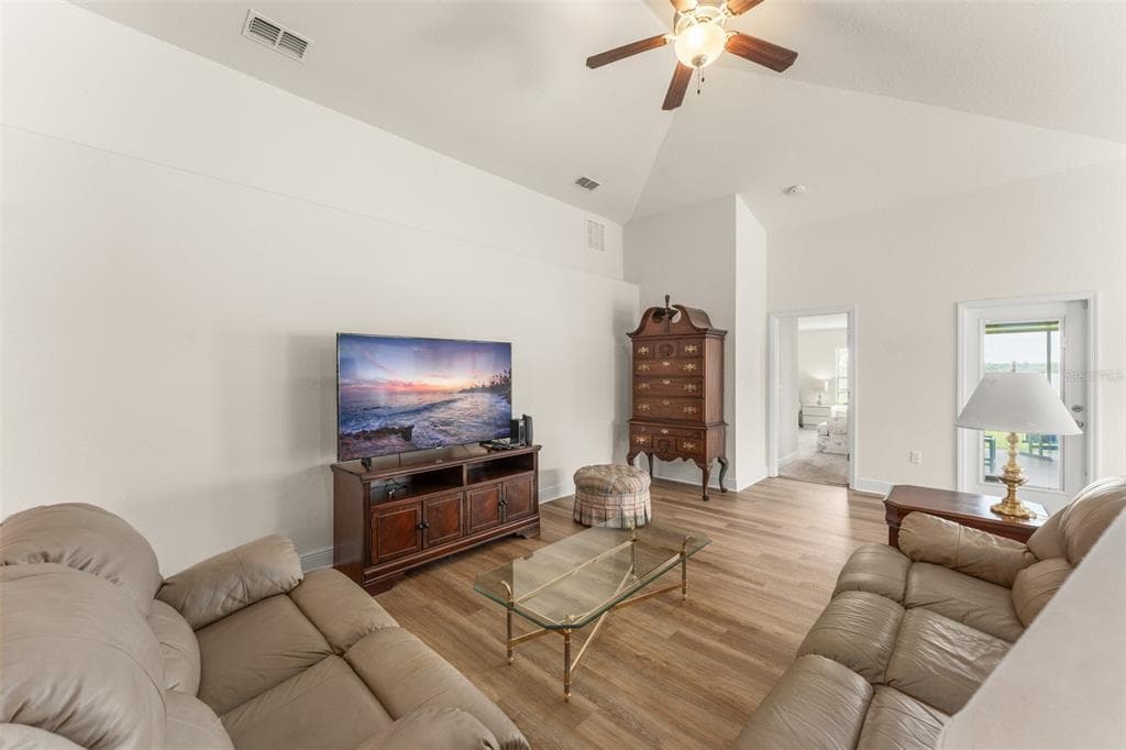 4111 ISLAND LAKES DRIVE photo 11