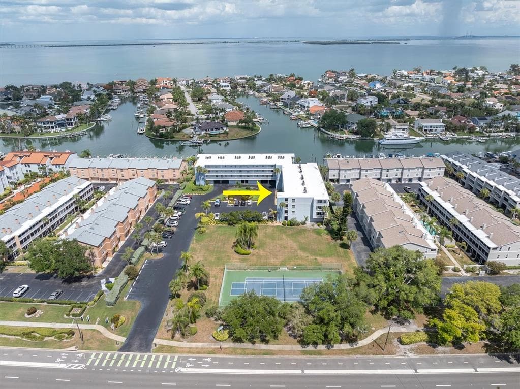 719 PINELLAS BAYWAY S #110 2