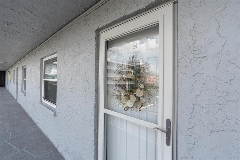 719 PINELLAS BAYWAY S #110 4