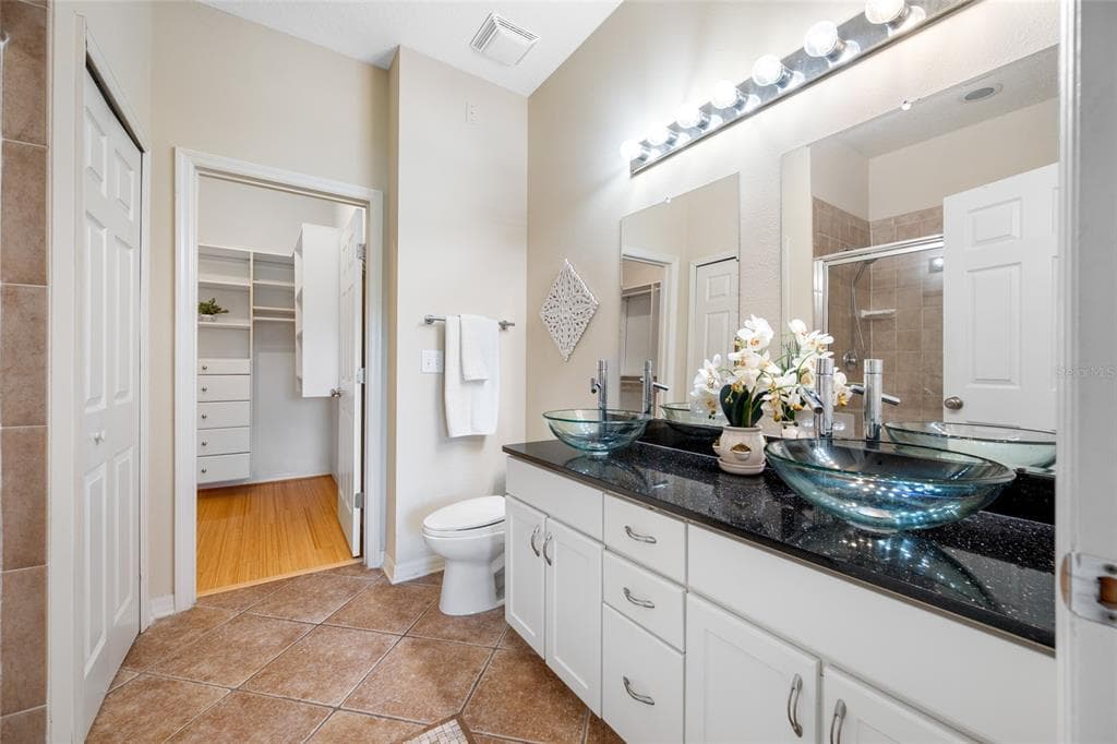 10409 CRIMSON PARK LANE 110 photo 16