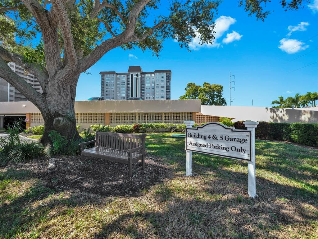 5220 BRITTANY DRIVE S #1501 5
