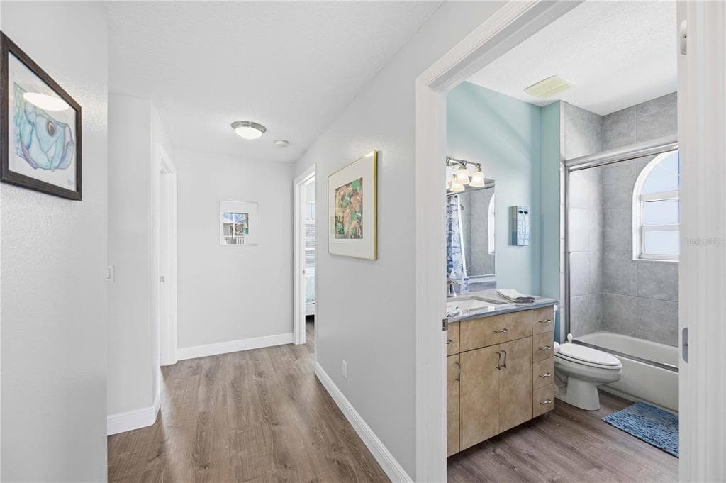 10460 MARION STREET photo 24