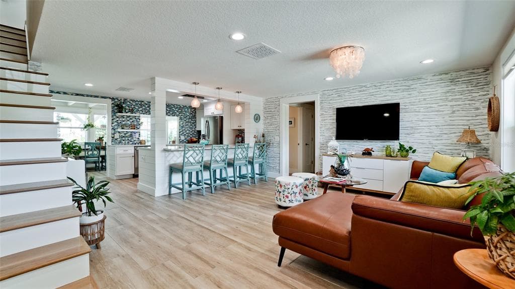 522 68TH STREET 4