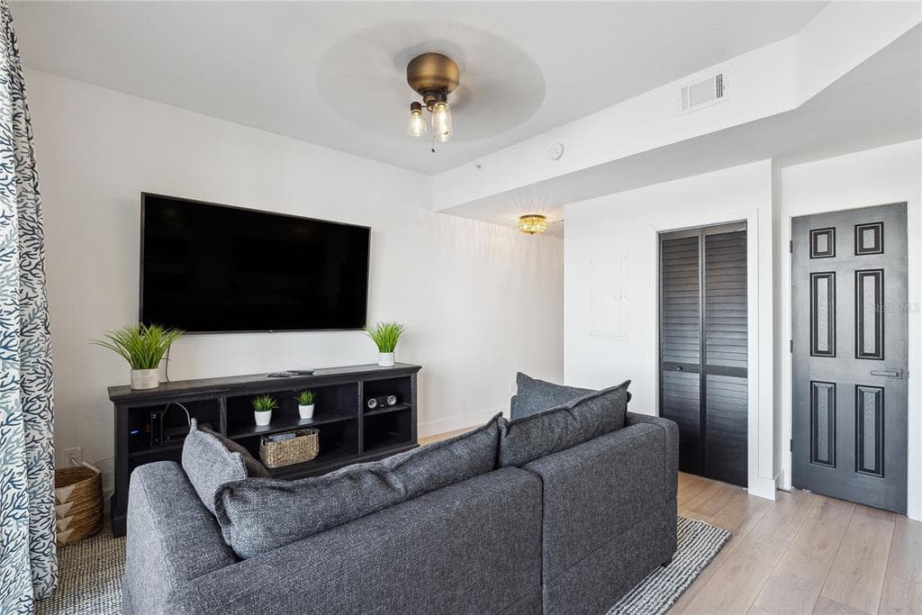 8800 BAY PINES BOULEVARD #102 4