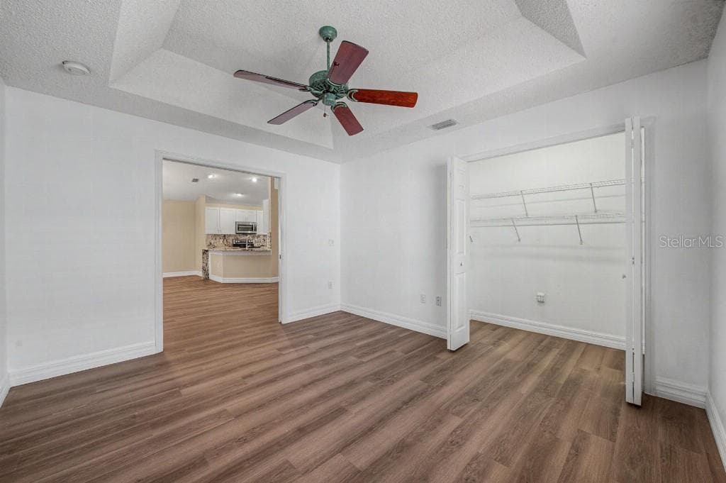 1812 ORCHARDGROVE AVENUE photo 21