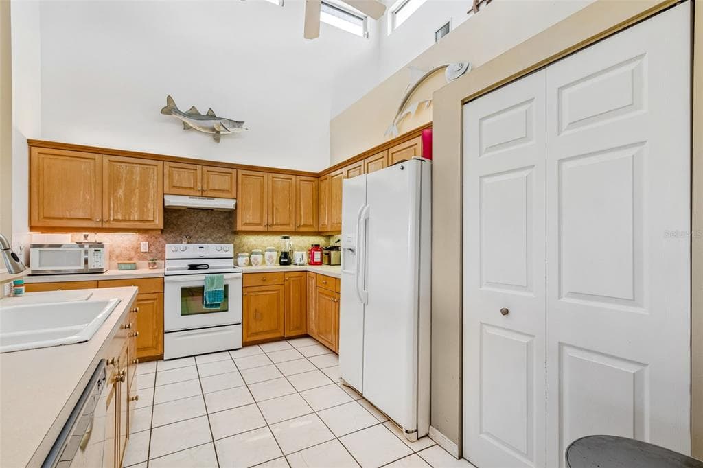 119 BURNS ROAD photo 18