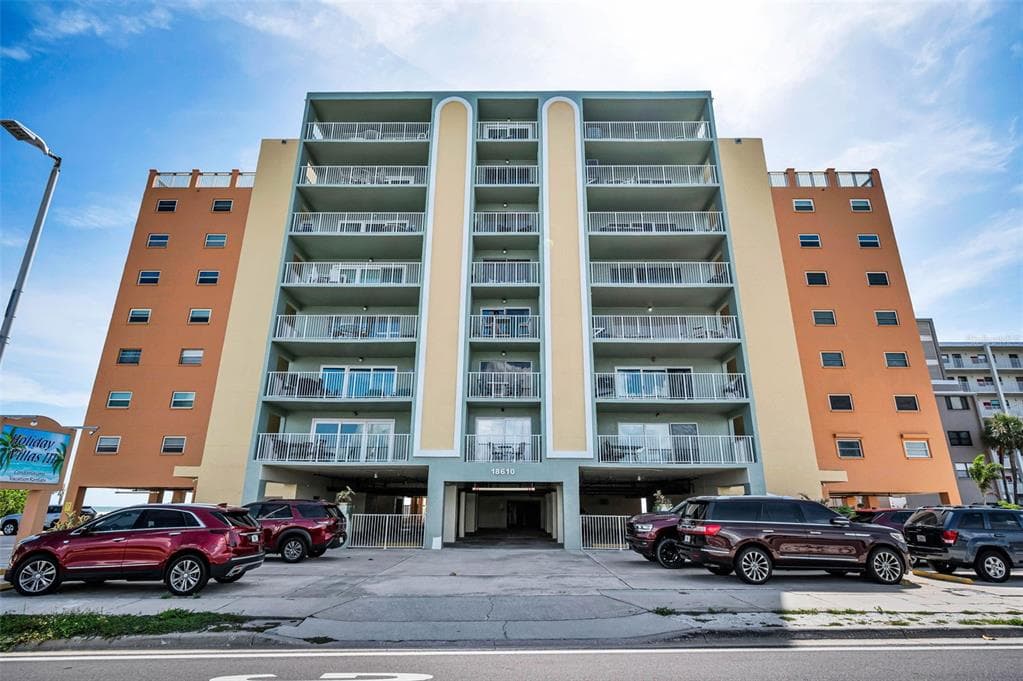 18610 GULF BOULEVARD #610 3