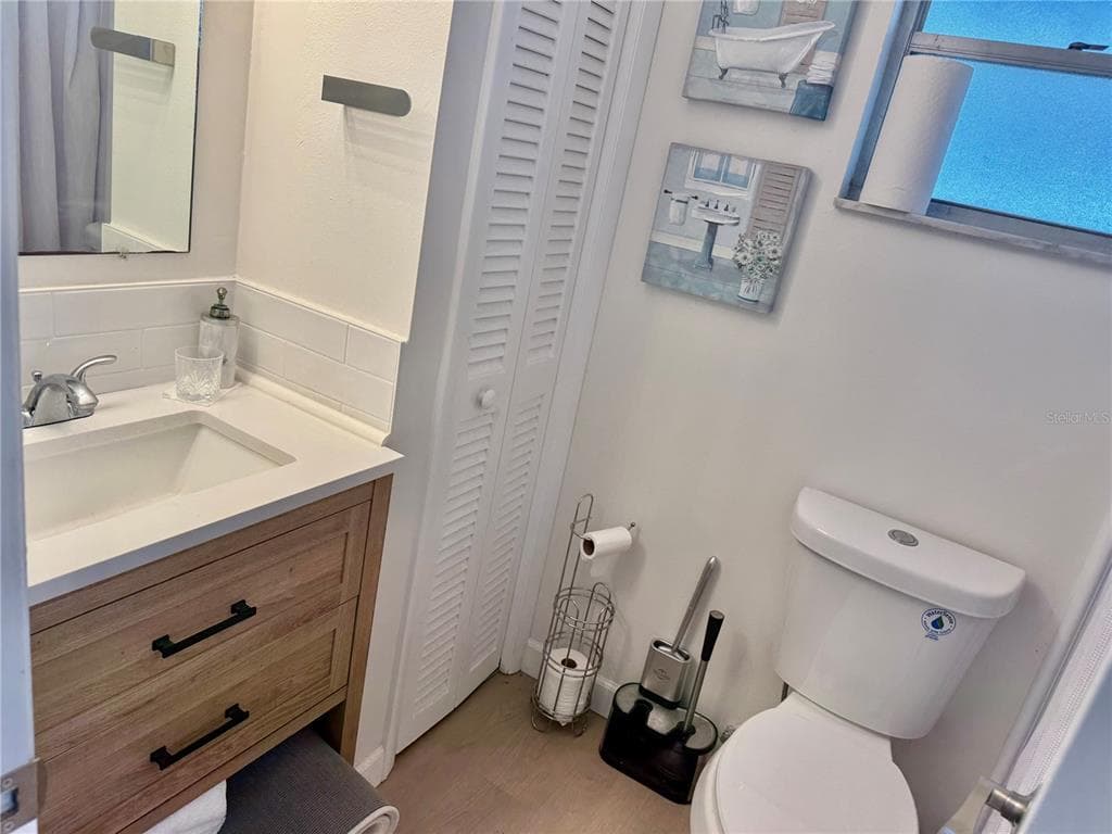 5440 RIVERBLUFF CIRCLE 87 photo 11