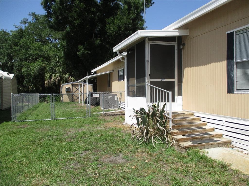 92 ROSALIE OAKS BOULEVARD photo 21