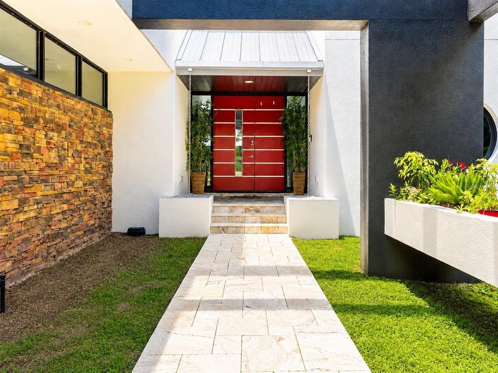 3330 EHRLICH ROAD photo 15