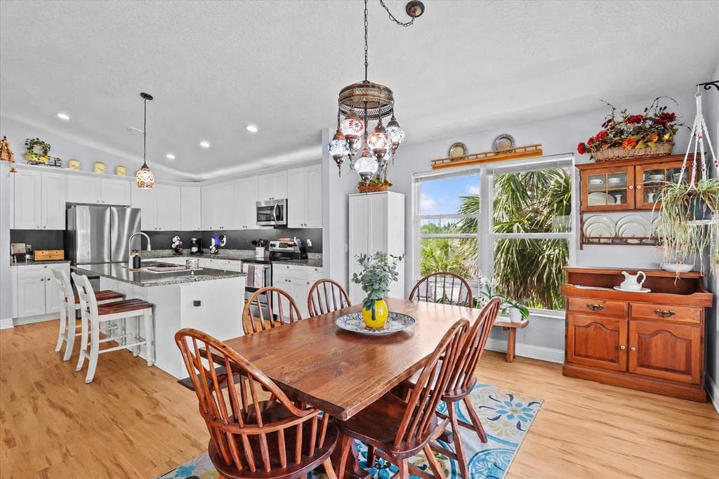 3305 ROSE ARBOR DRIVE photo 16